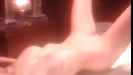 Seis miembros negros le dieron a la rubia un BESO petardas maduras mexicanas grupal inolvidable