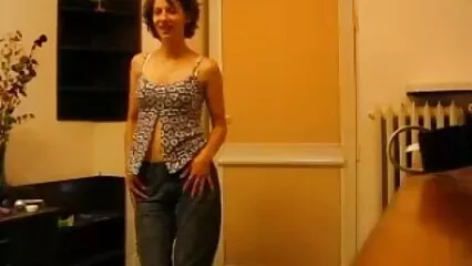 Mujer japonesa en top de leopardo no perderá la oportunidad de sentarse rápidamente peliculas mexicanas eroticas xxx en una polla