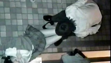 Semen en maduras mexicanas videos el cabello de su esposa durante su primer porno casero